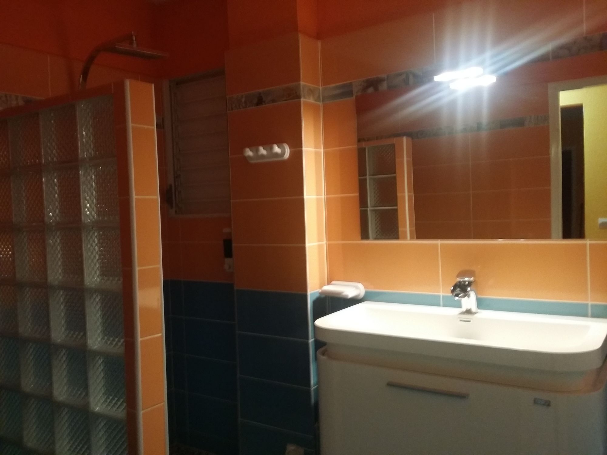 Appartement D'Zil 哥西尔 外观 照片